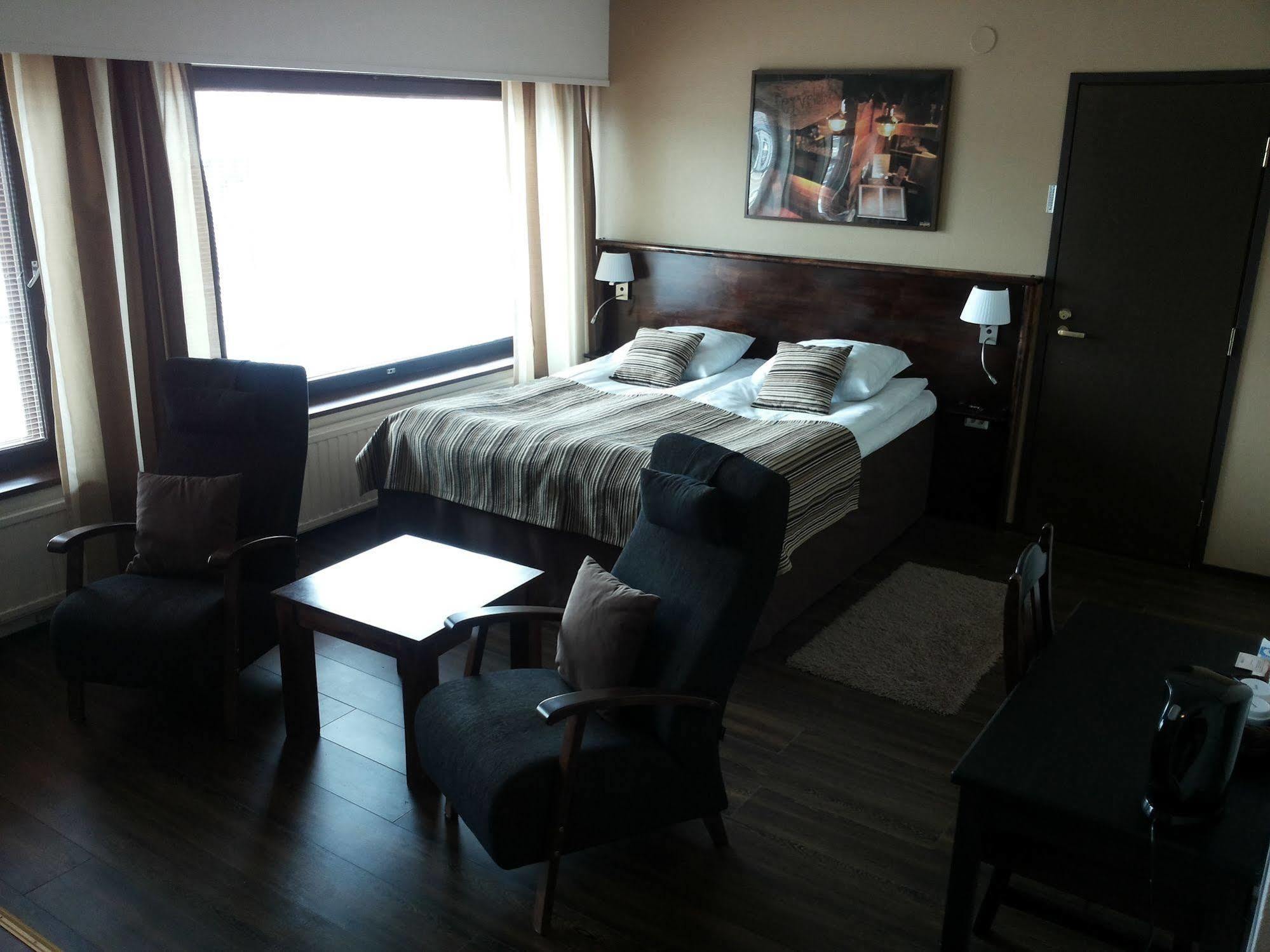 איבלו Kultahippu Hotel & Apartments מראה חיצוני תמונה